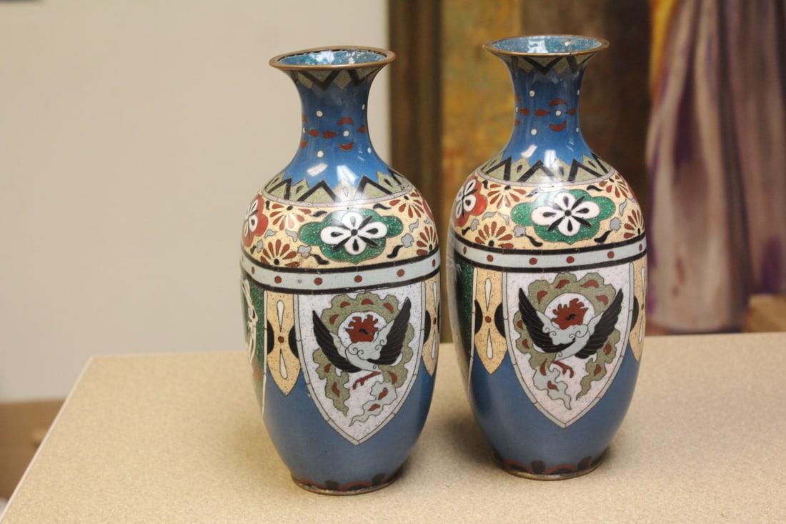 Pair of Japanese Cloisonne Vases - 4