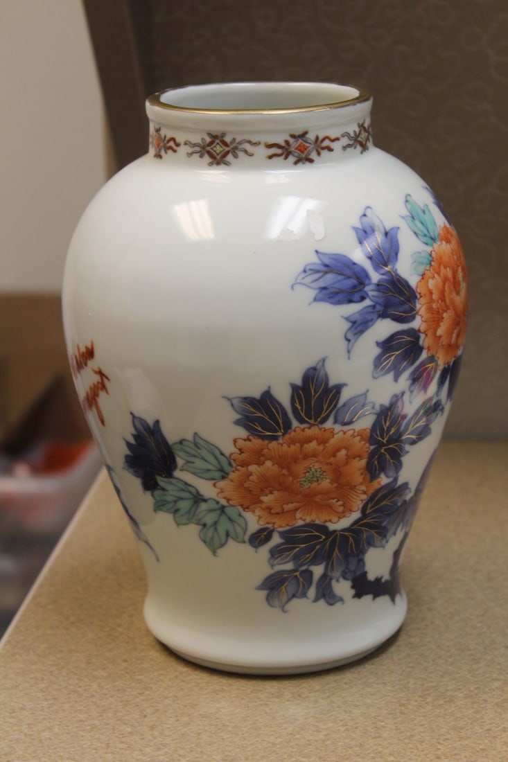 Antique Japanese Studio Porcelain Vase - 5