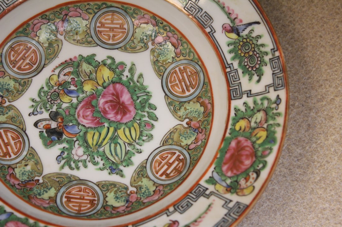 Antique/Vintage Chinese Rose Medallion Soup Bowl - 3