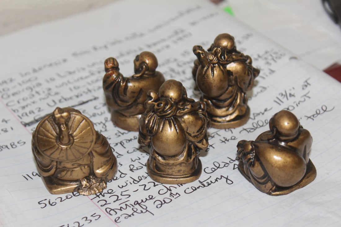Group of small Chinese Resin Buddhas - 6