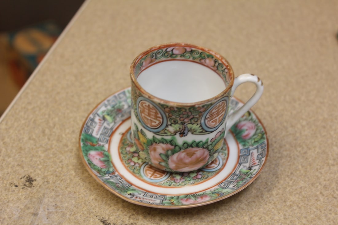 Vintage chinese Rose Medallion Cup and Saucer: please note: saucer has one flea bite as shown - republic period - cup= 2 1/4" tall