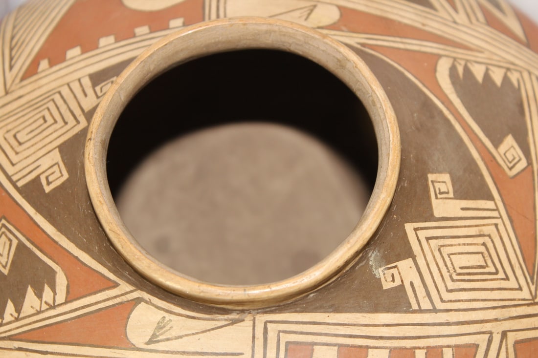 A Mata Ortiz or Native American Pottery Vase - 2