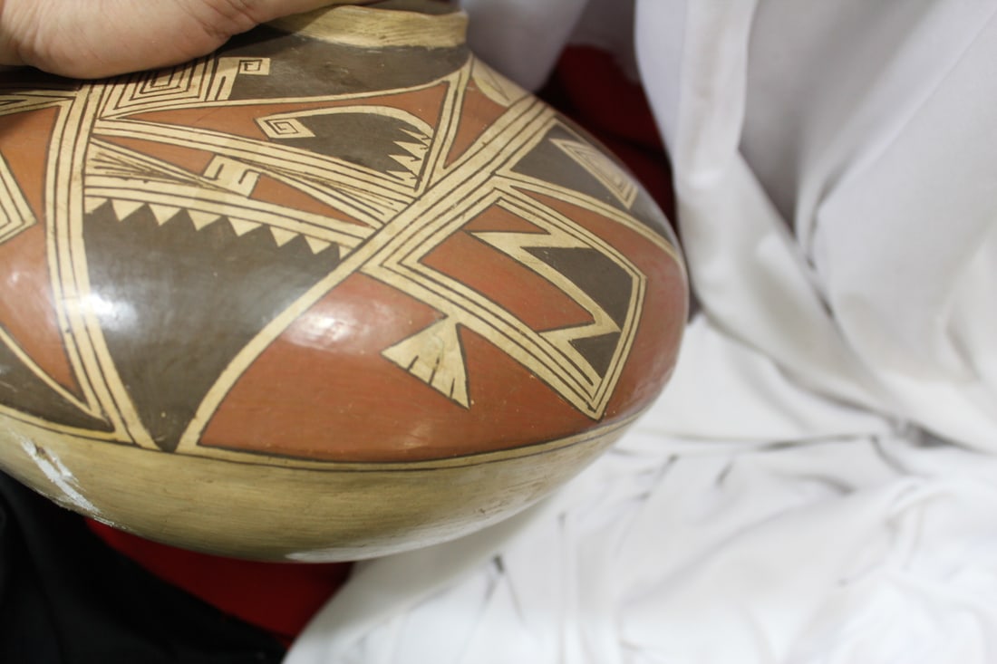 A Mata Ortiz or Native American Pottery Vase - 5
