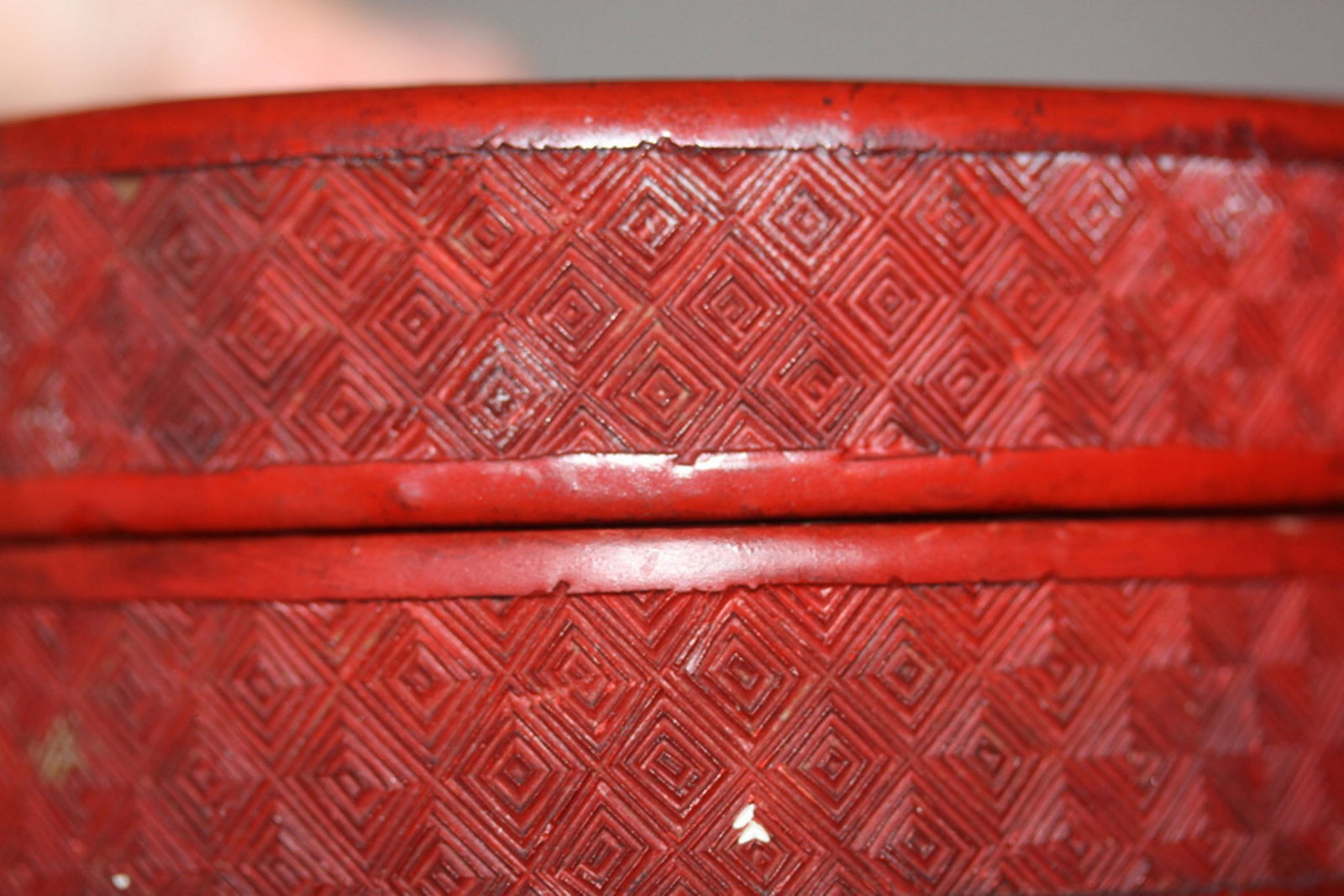 19th Century Chinese Cinnabar Round Box - 4