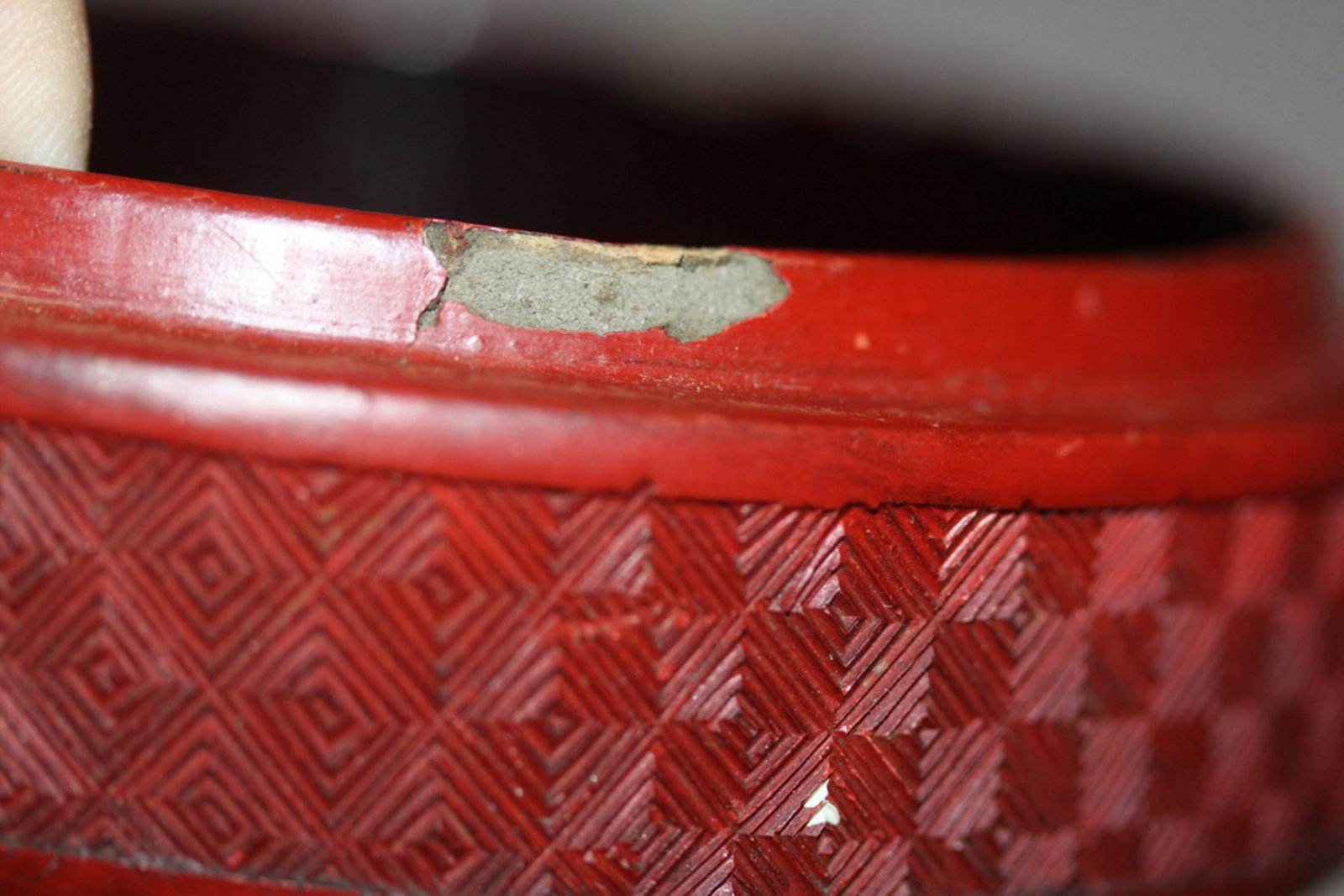 19th Century Chinese Cinnabar Round Box - 7
