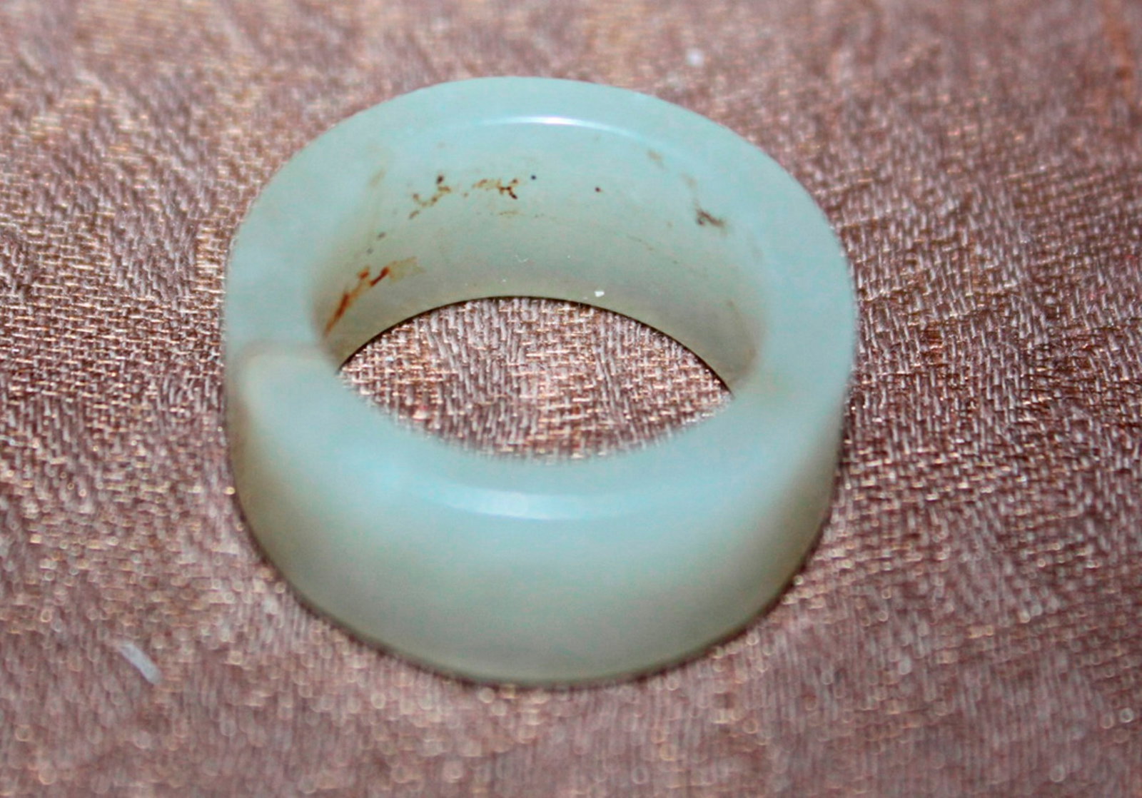 Antique Chinese White Jade Ring - 2