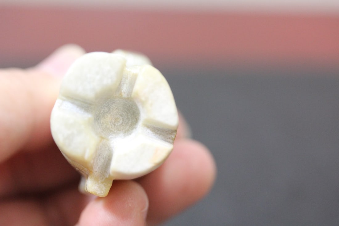 A Chinese Jad or Similar Hardstone Pendant - 6