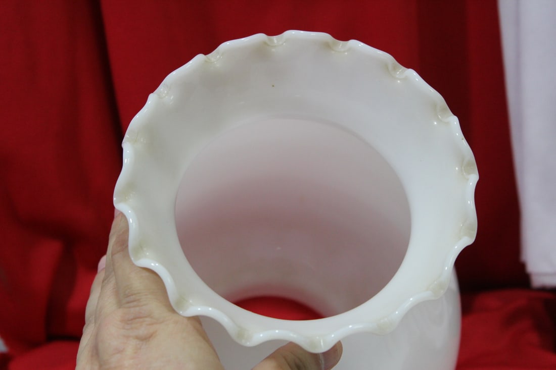 A Milk Glass Lampshade - 5