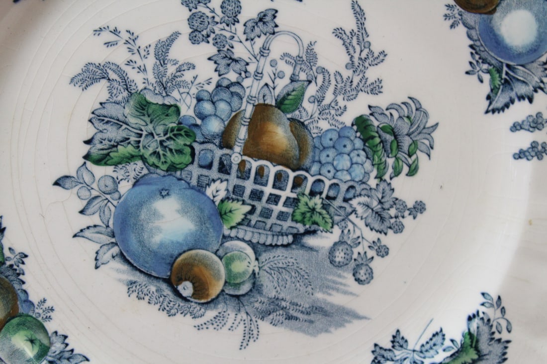 A Set of 6 Mason's Pottery Dinner Plates - 2