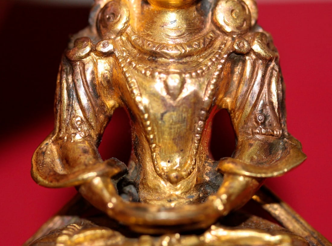 Small Rare Antique Chinese Gold Gilt Bronze Buddha - 5