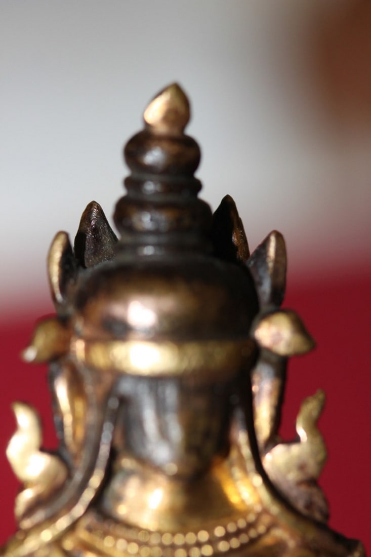 Small Rare Antique Chinese Gold Gilt Bronze Buddha - 8