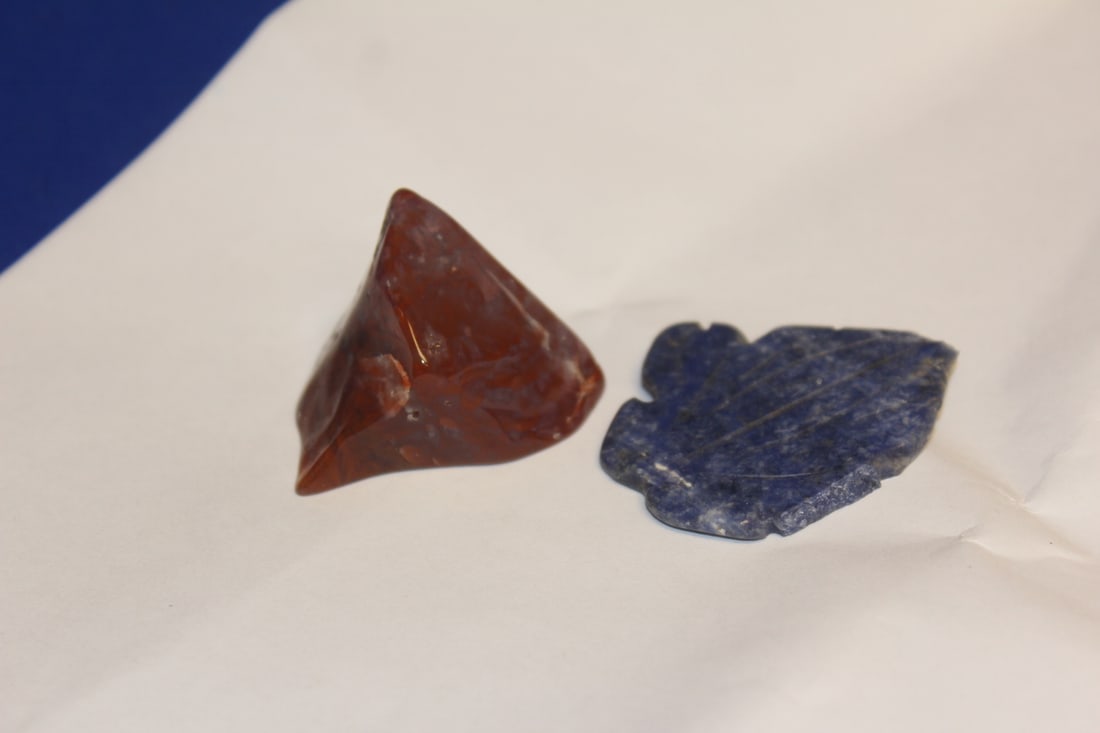 Lot of 2 Stones: one is lapis lazuli, the other one most likely blood stone