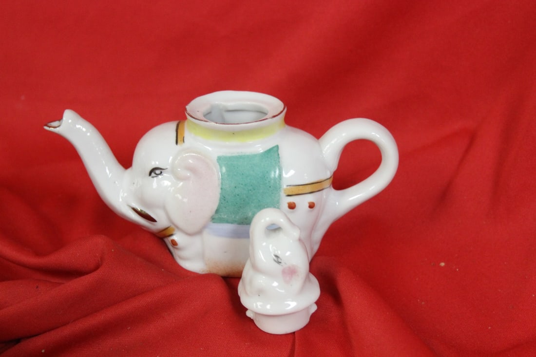An Elephant Teapot - 5
