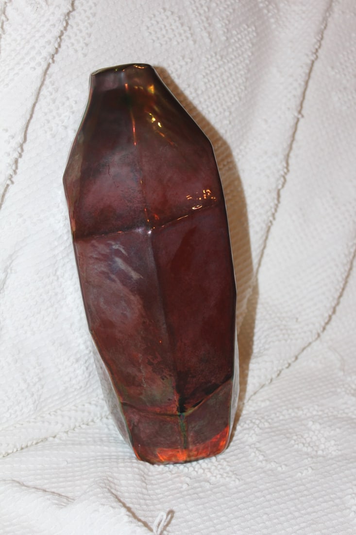 Geometric Iridescent Art Glass Vase - 3