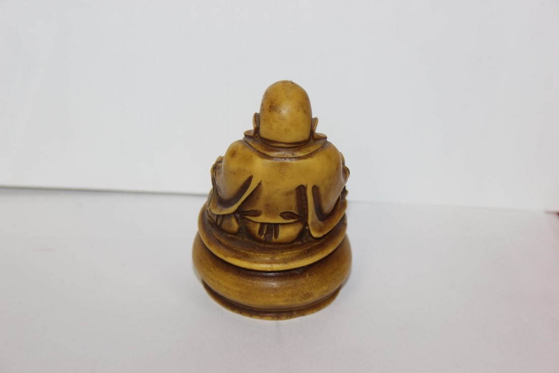 A Vintage Chinese Resin Buddha - 3