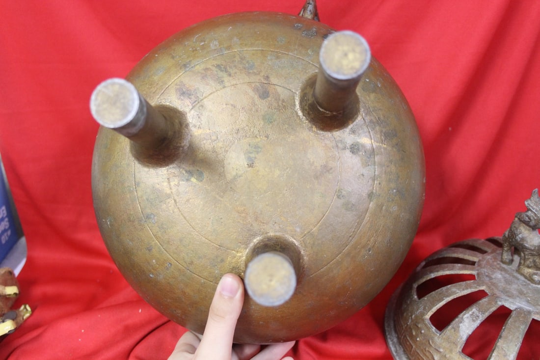 A Metal Urn - 5