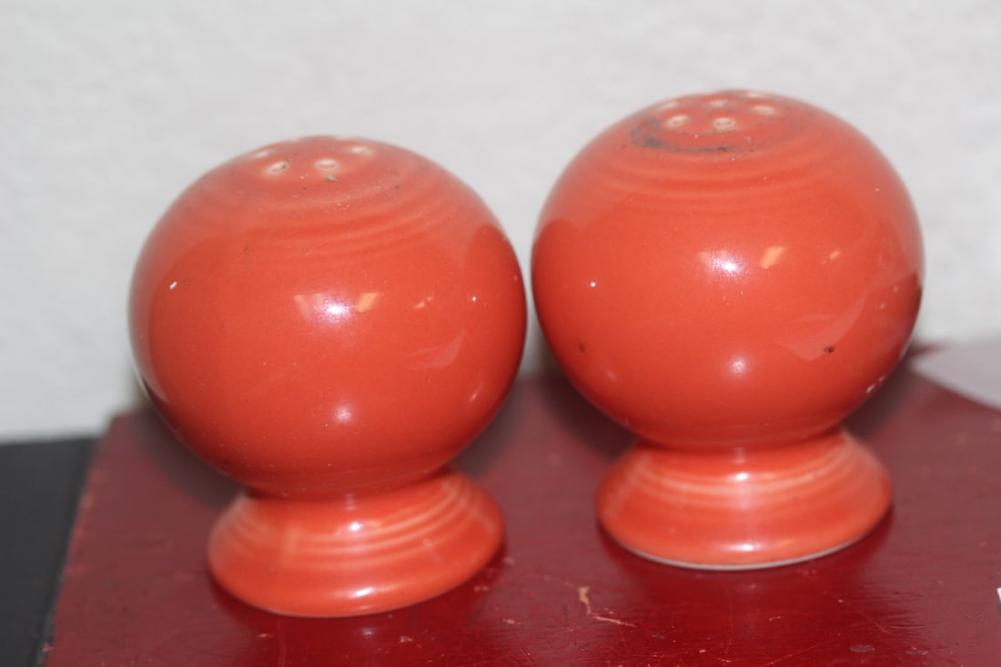 Pair of Fiesta Shakers: 2 3/8" tall each