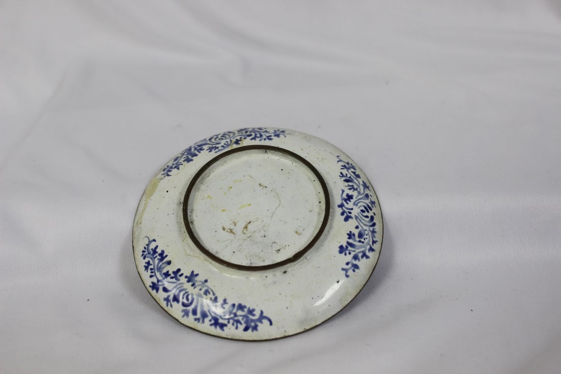 A Vintage China Enamel Small Dish - 2