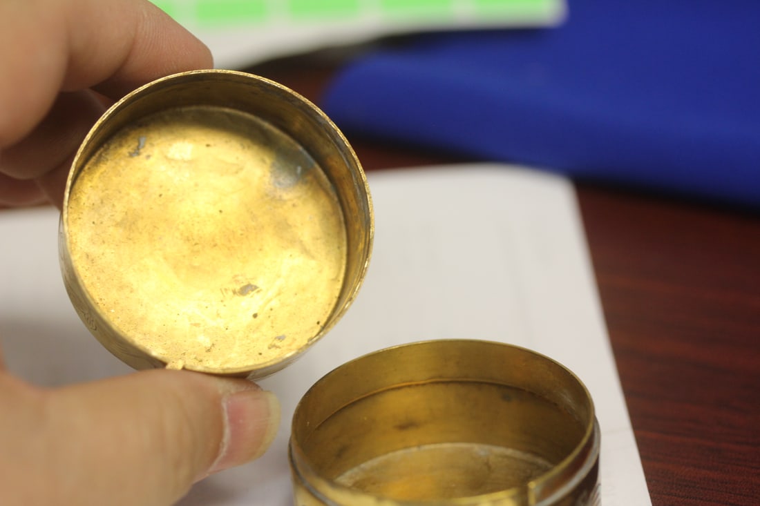 A Vintage Chinese Trinket Box - 10