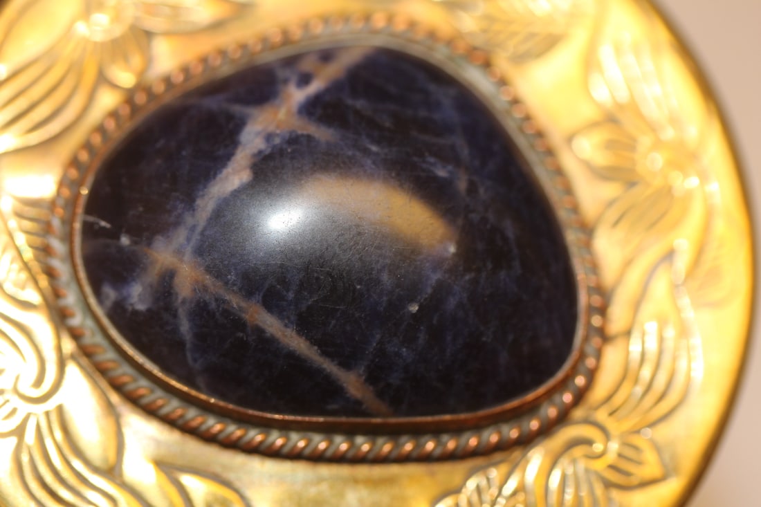 A Vintage Chinese Trinket Box - 8