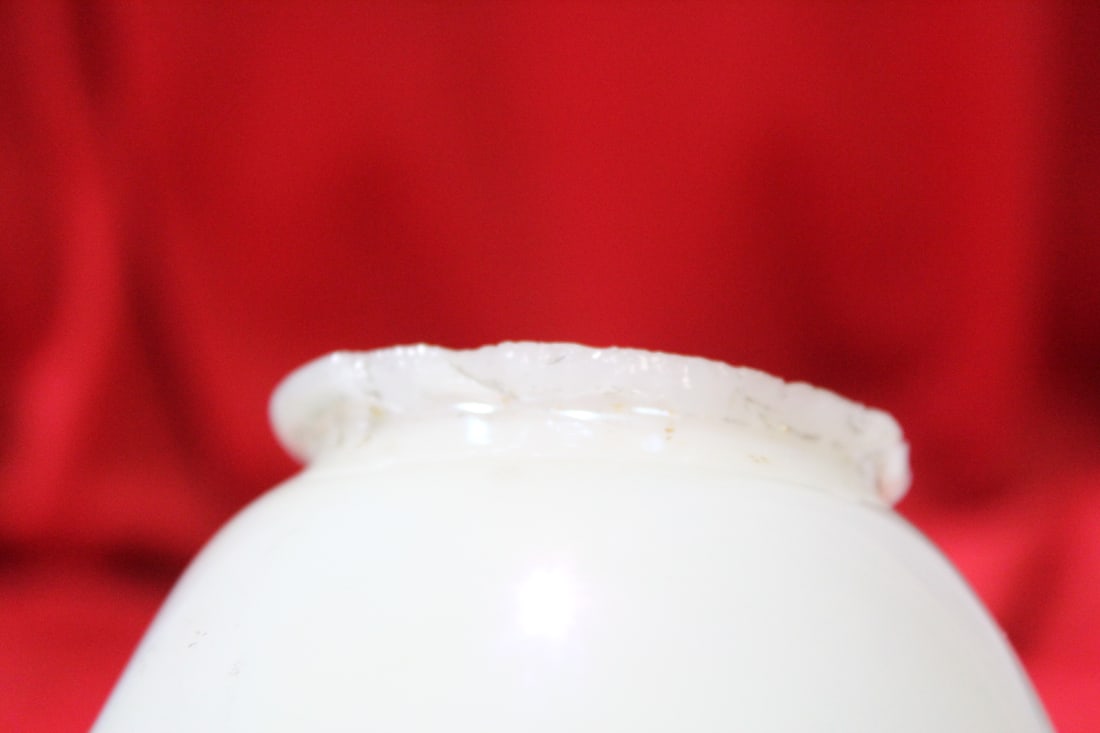A Vintage Calcite? Lamp Shade - 5