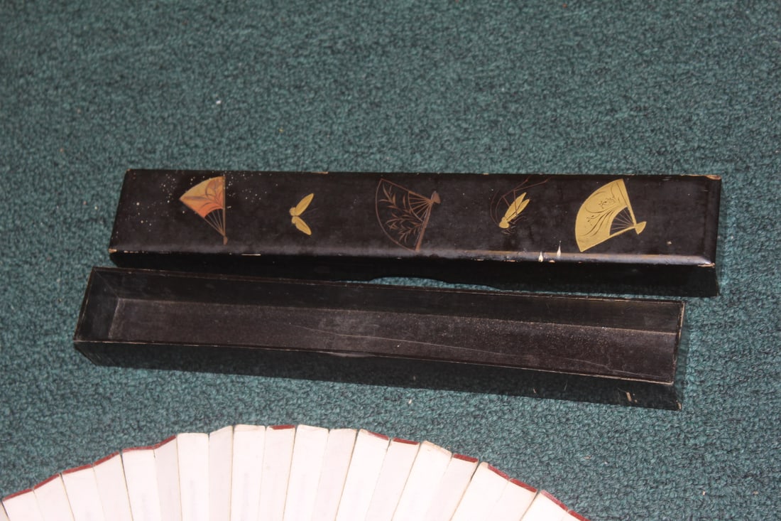 Rare Japanese Fruit Wood Fan - 7