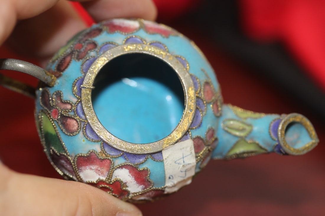 A Vintage Chinese Small Cloisonne Teapot - 7