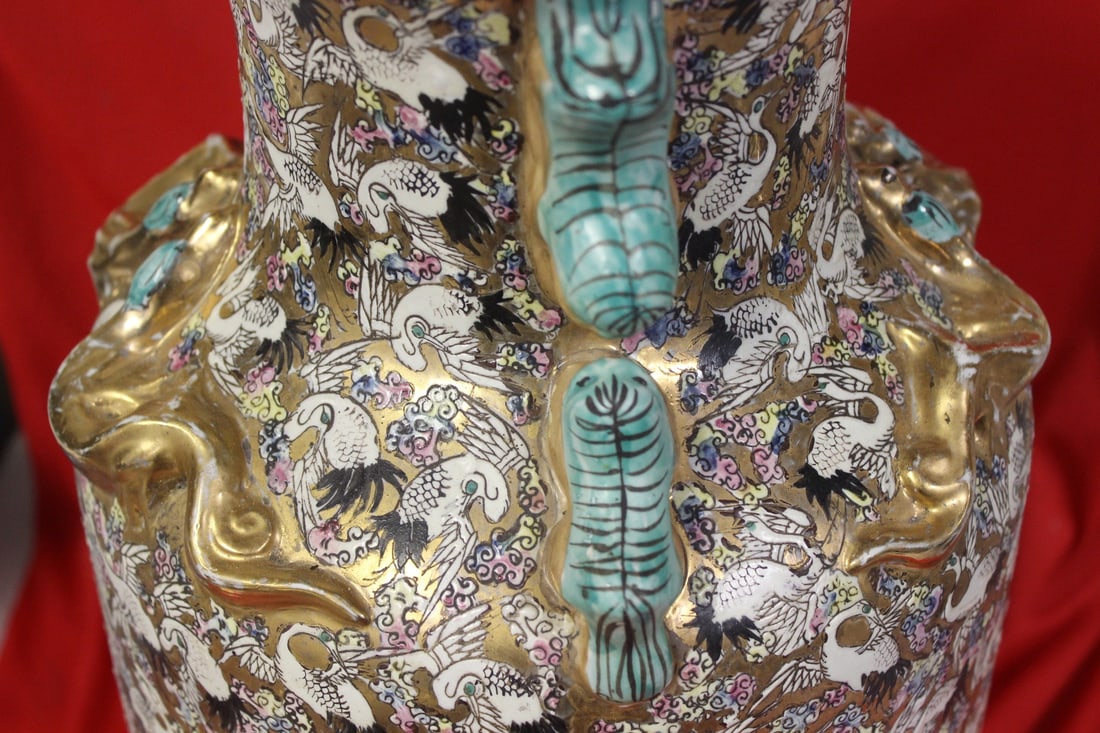 A Chinese Vase - 5
