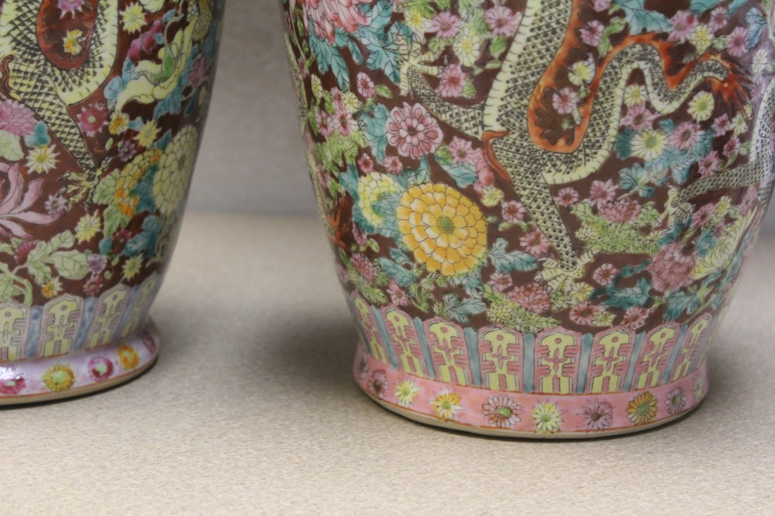 Lot of Two Vintage Large Dragon Chinese Floor Vase - 4