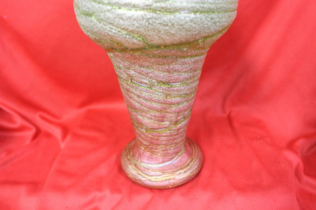 An Unsigned Kralik Silveria Vase - 3
