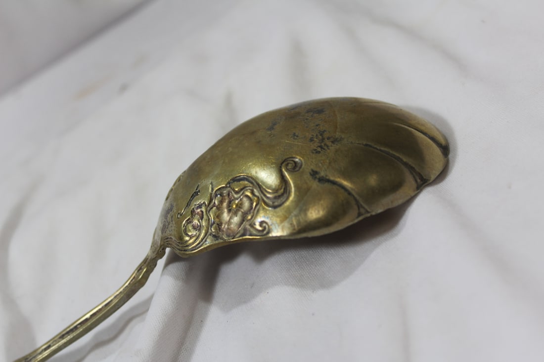 An Ornate Silverplated Serving Spoon - 6