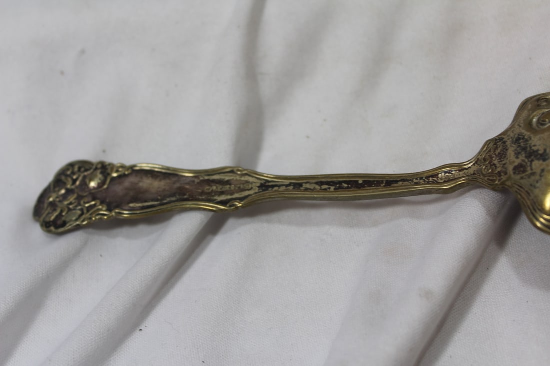 An Ornate Silverplated Serving Spoon - 7