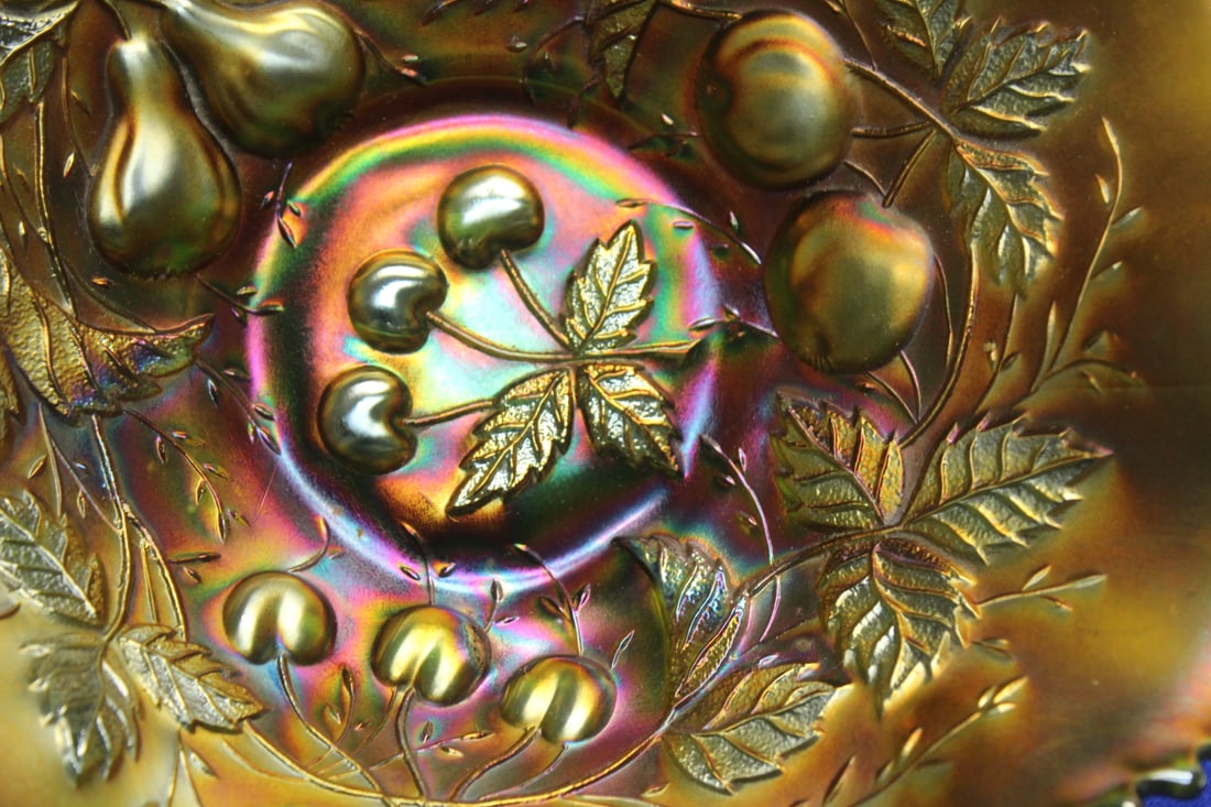 A Carnival Glass Bowl - 2