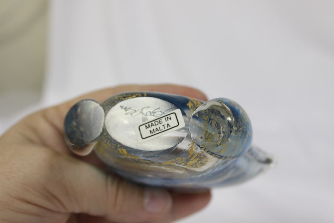 A Gozo Art Glass Widemouth Vase - 5