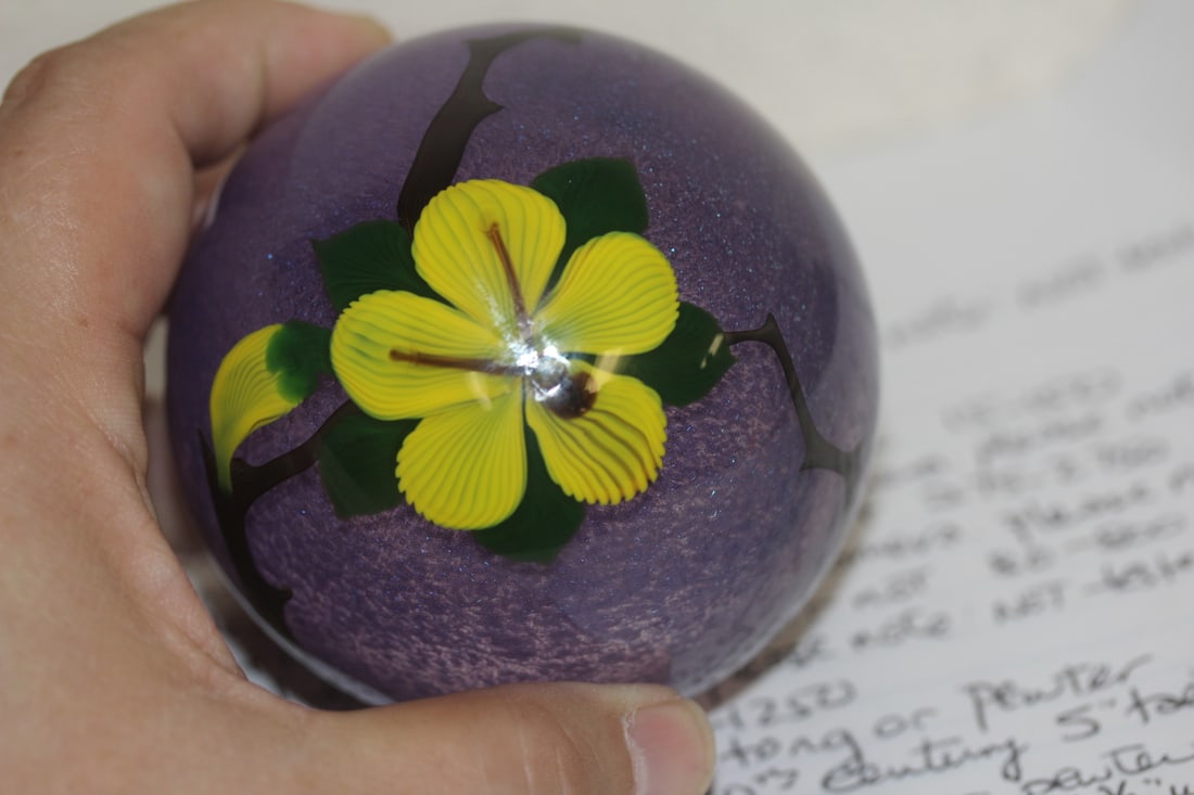 Signed Zellique Art Glass Apperweight - 2