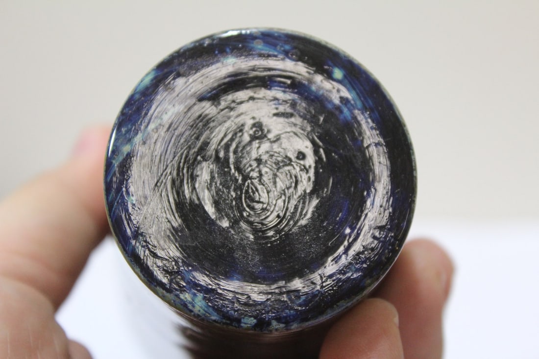 An Art Glass Tumbler - 7