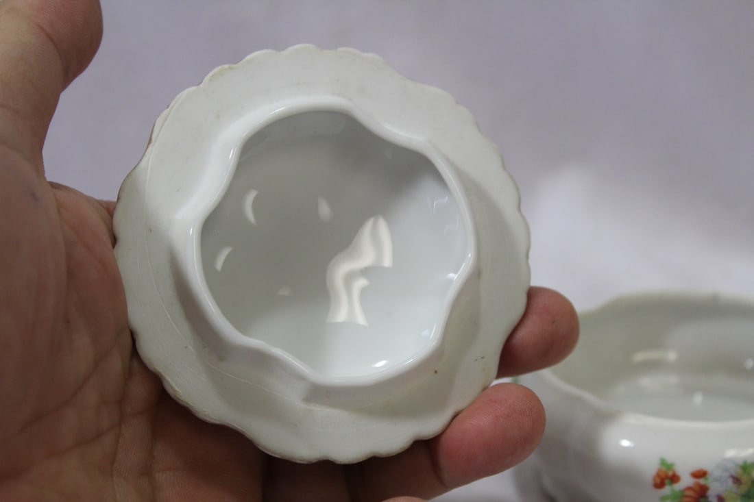 A Japanese Trinket Box - 4