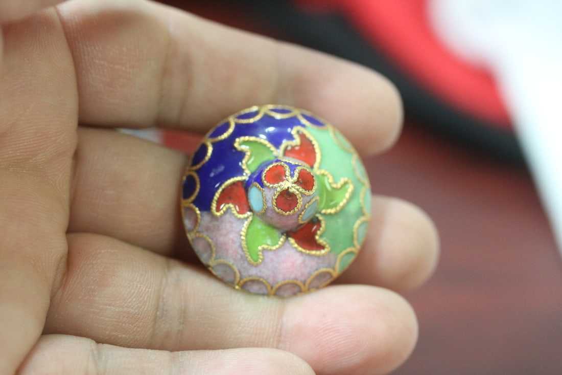 A Vintage Chinese Small Cloisonne Teapot - 6