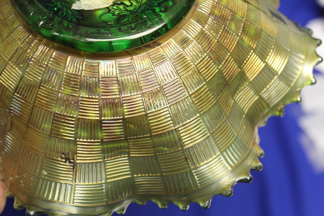 A Carnival Glass Bowl - 8