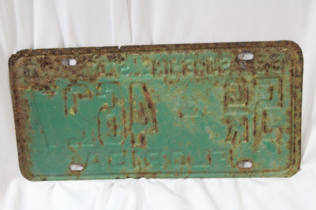 A 1969-1970 Florida License Plate - 3