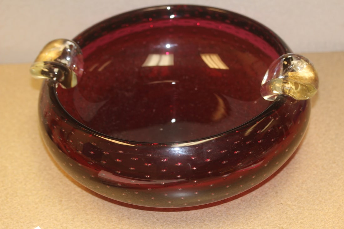 Well made large art glass bowl: 10 1/2" in diameter