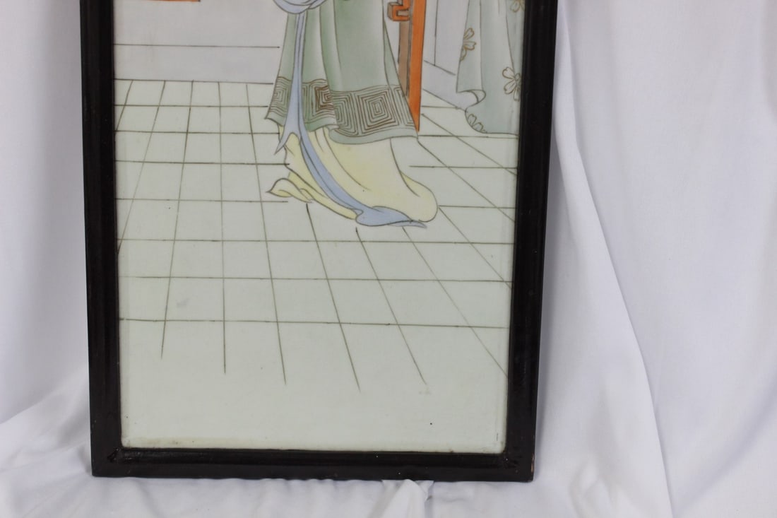 A Vintage Chinese Porcelain Plaque - 4