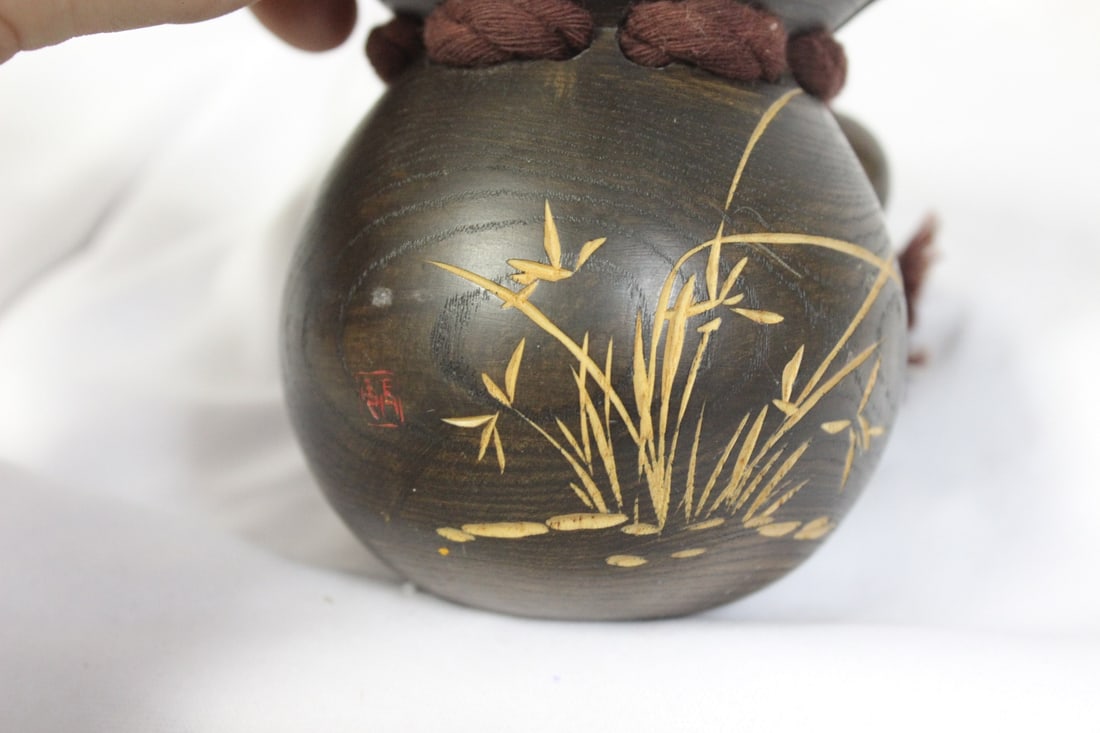 A Wood Oriental Vase - 6