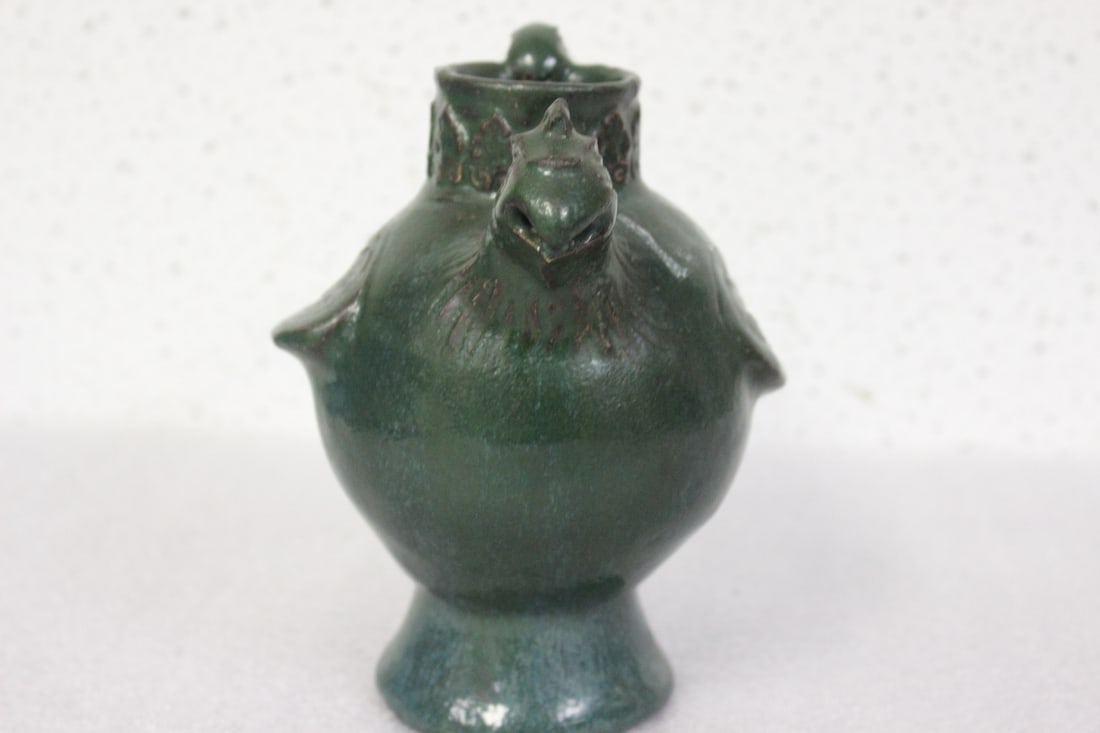 A Chinese or Asian Oriental Urn - 2