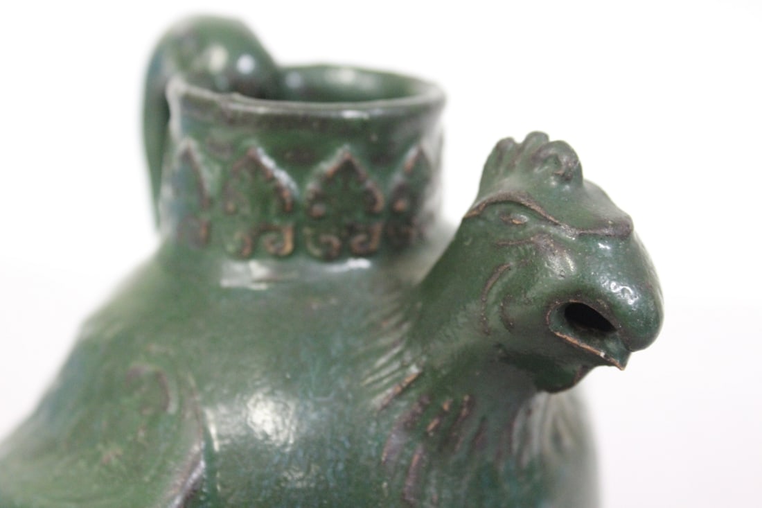 A Chinese or Asian Oriental Urn - 7