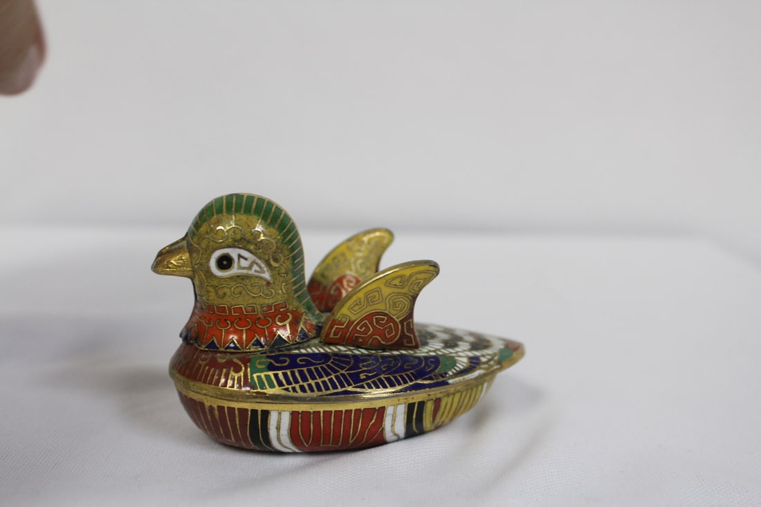 A Chinese Cloisonne Duck Form Trinket Box - 2