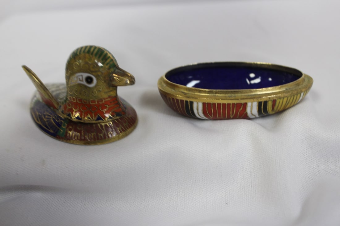 A Chinese Cloisonne Duck Form Trinket Box - 5