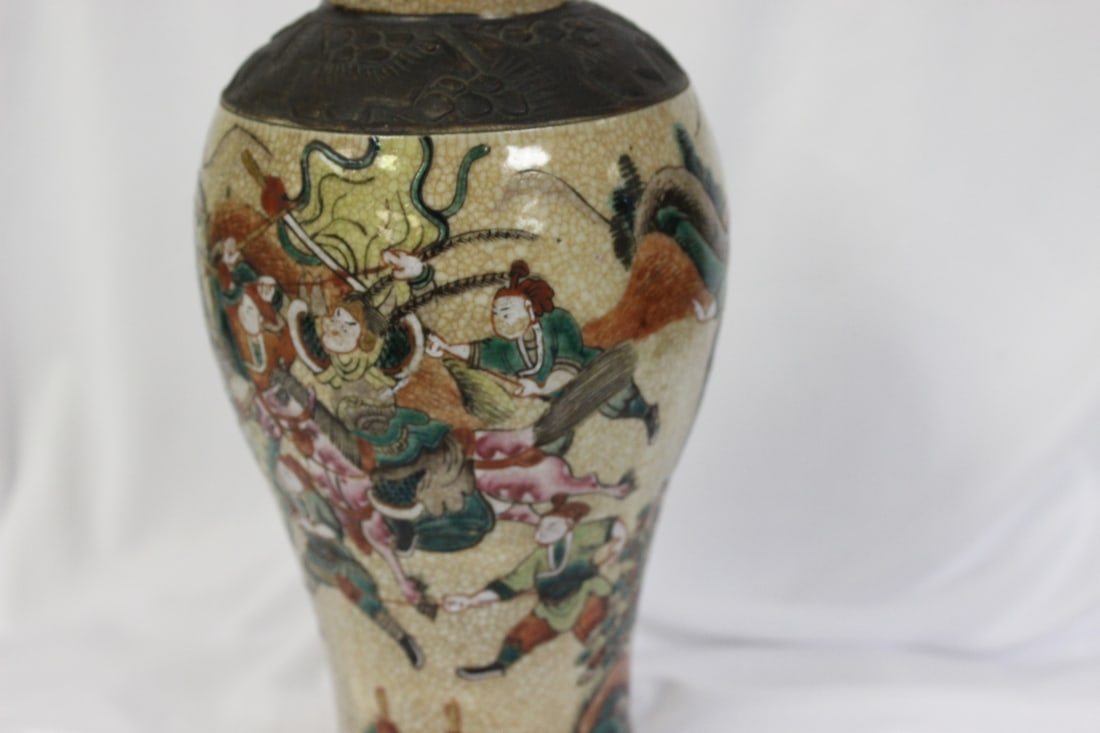 Antique Chinese Pottery Vase - 5