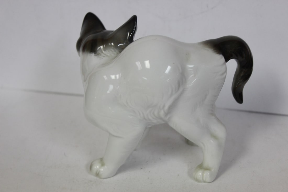 A Rosenthal Cat - 3