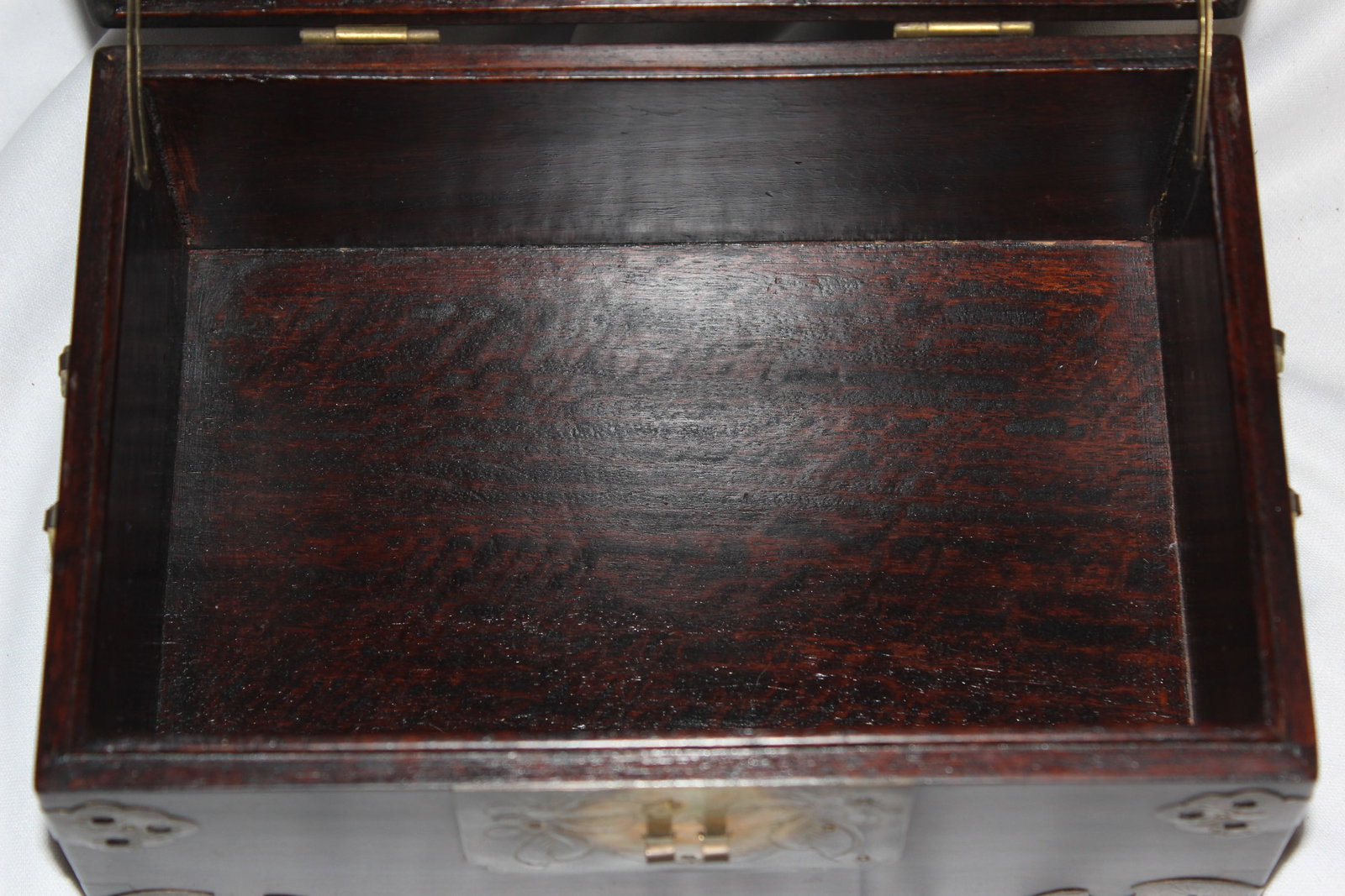 A Vintage Chinese Rosewood and Jade Box - 5